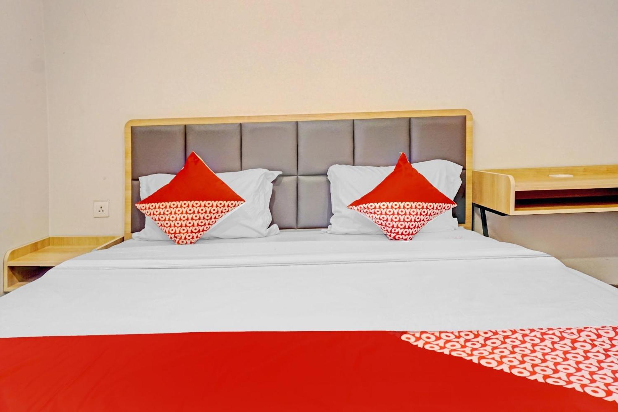 Super Oyo Capital O 90635 Tango Juliet Residence 雅加达 外观 照片