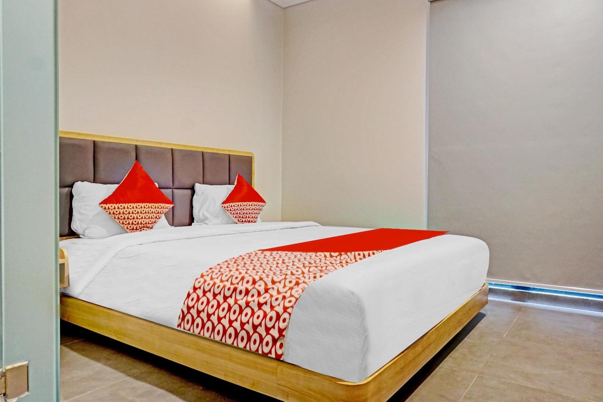 Super Oyo Capital O 90635 Tango Juliet Residence 雅加达 外观 照片