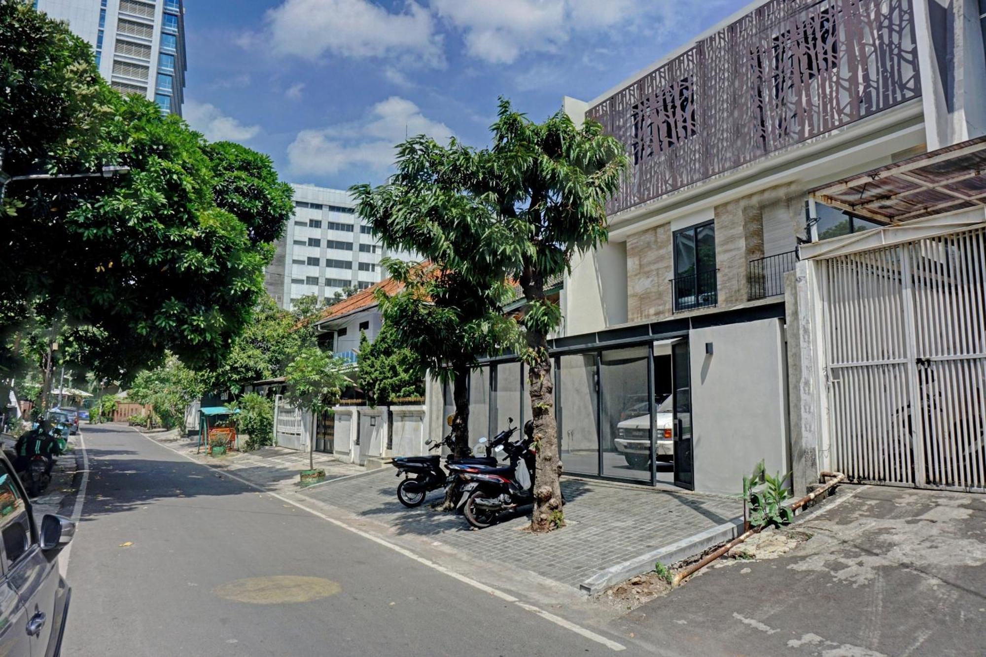 Super Oyo Capital O 90635 Tango Juliet Residence 雅加达 外观 照片