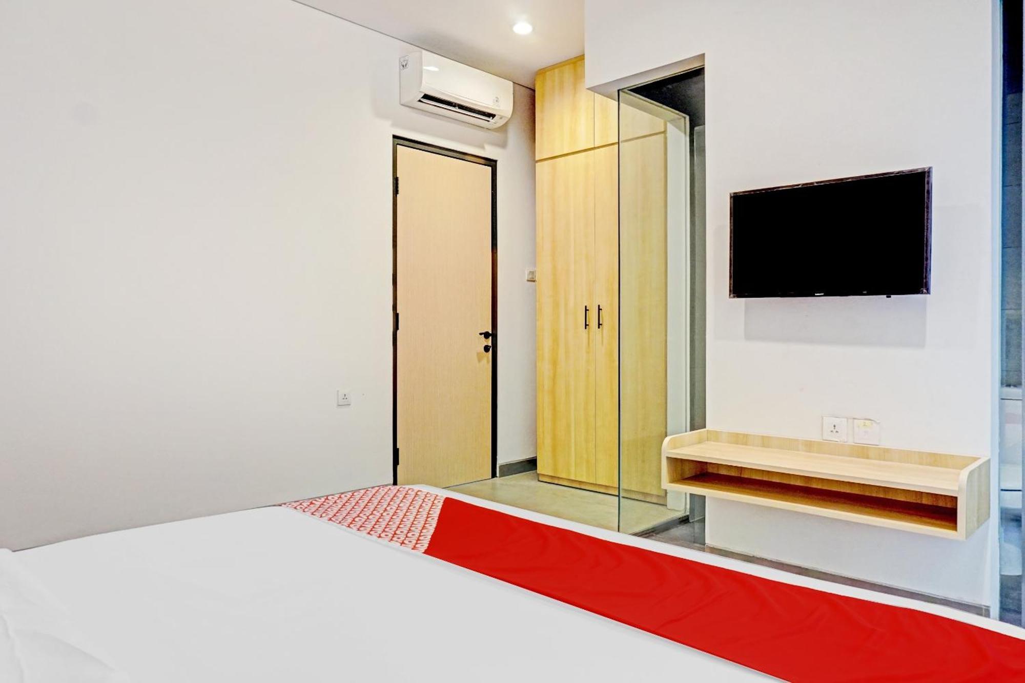 Super Oyo Capital O 90635 Tango Juliet Residence 雅加达 外观 照片